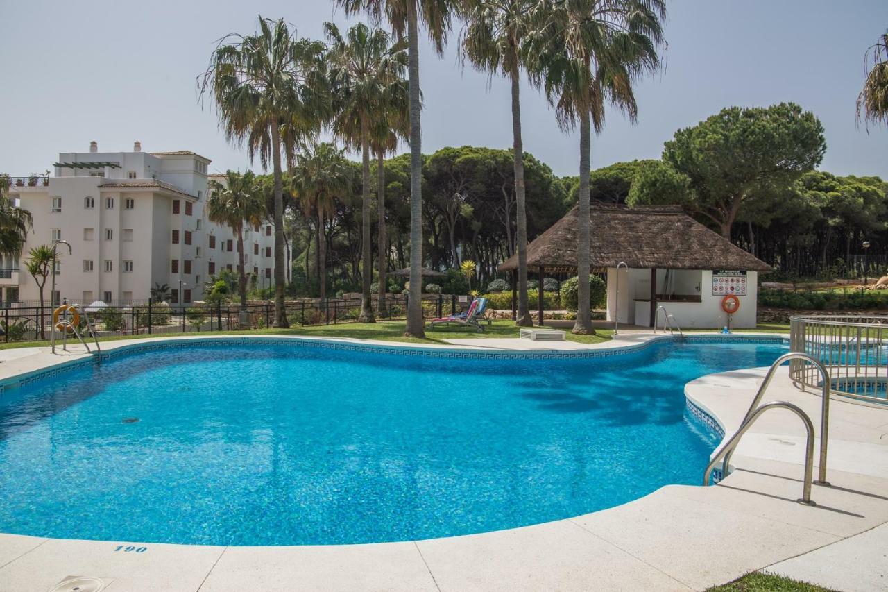 1Br Beachfront Complex - Mi Capricho Sitio de Calahonda Extérieur photo